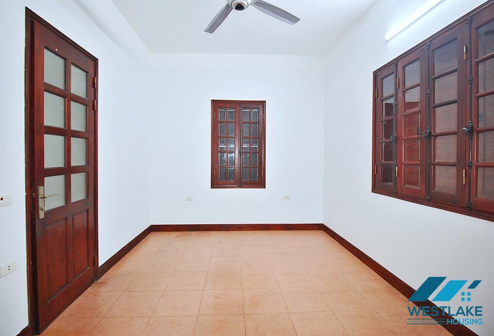 Renovated and bright 5 beds house for rent in Au Co st, Tay Ho