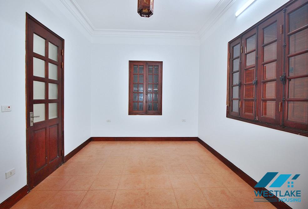 Renovated and bright 5 beds house for rent in Au Co st, Tay Ho