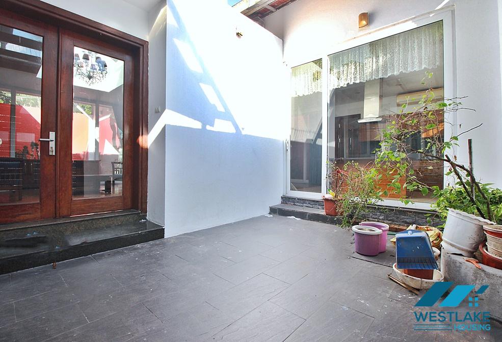 A beautiful 3 bedroom house for rent in Dang thai mai, Tay ho