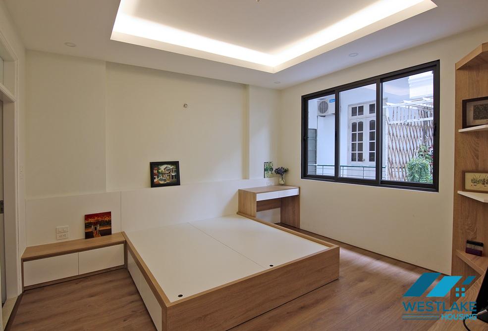 Lovely apartment for rent in Tay Ho with modern interiors