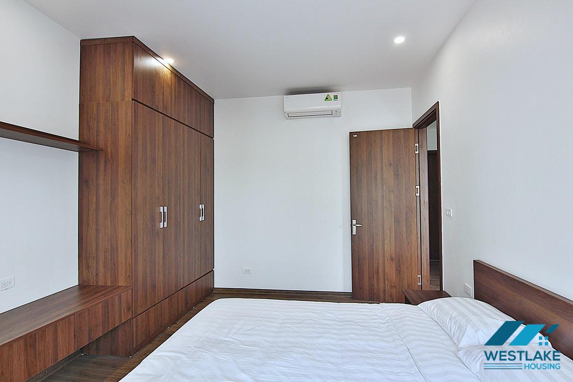 Lake view and high floor 3beds apartment for rent in Dang Thai Mai st, Tay Ho