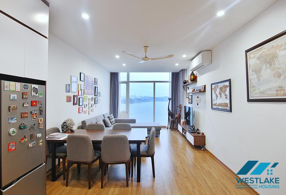 Lake view and bright 2 bedrooms apartment for rent in Vu Mien area, Tay Ho