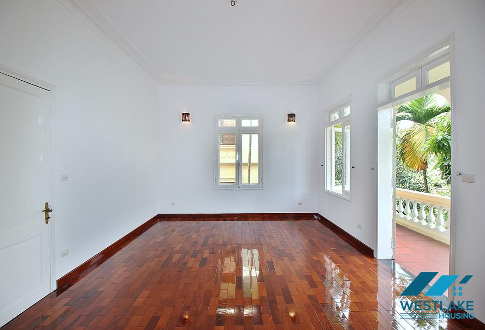 Bright and lots of nature light house for rent in Tay Ho area, Hanoi