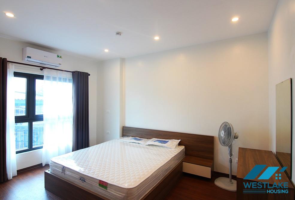 An affordable 2 bedroom apartment in Au co, Tay ho