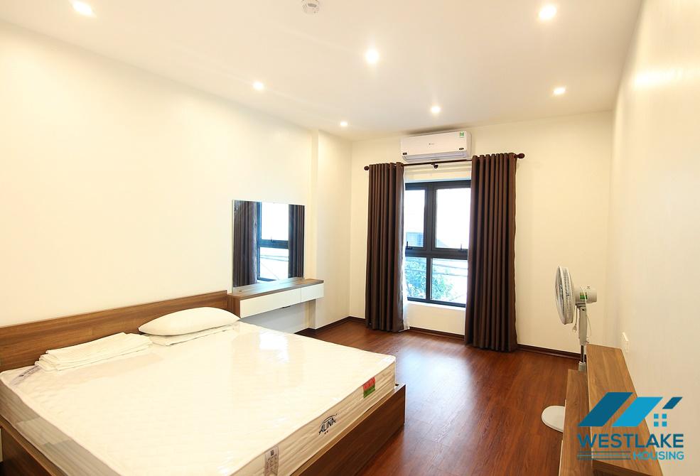 An affordable 2 bedroom apartment in Au co, Tay ho