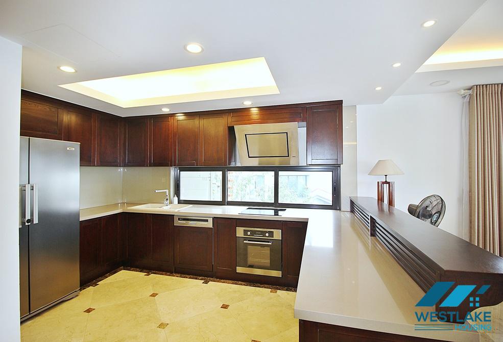 Beautifull 03 bedrooms apartment (7th floor) for rent in Tay Ho