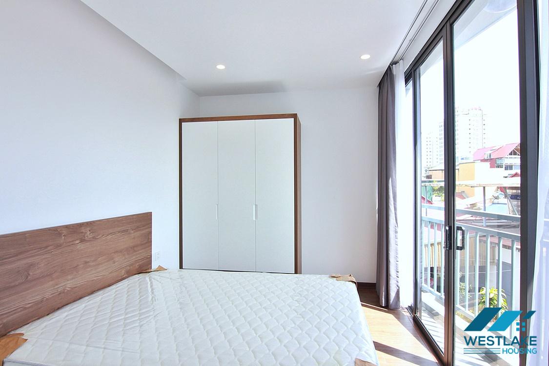 A newly 2 bedroom apartment with lot of natural light in Trinh cong son, Tay ho