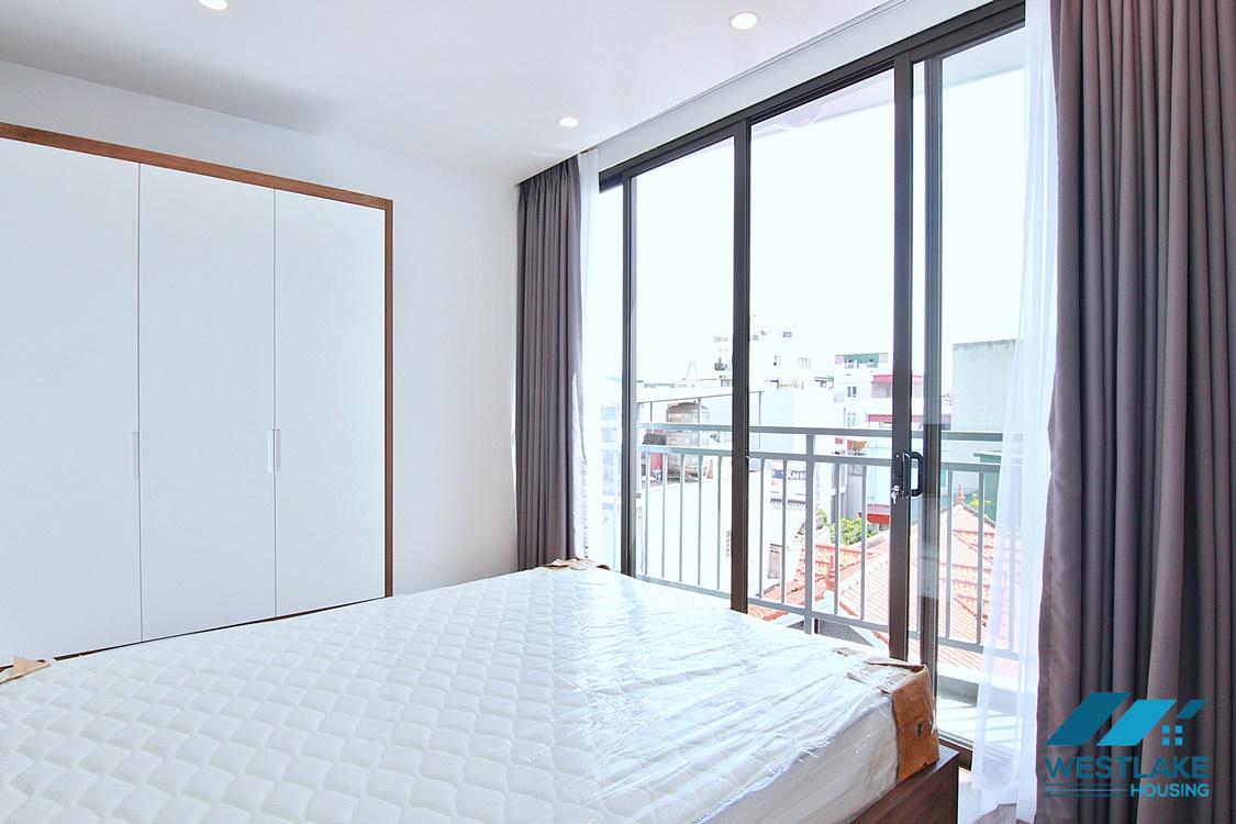 A newly 2 bedroom apartment with lot of natural light in Trinh cong son, Tay ho