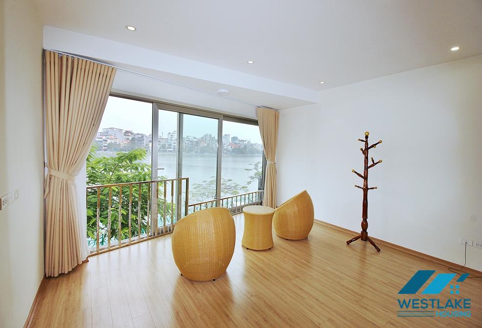 A brand new 1 bedroom apartment with lake view for rent in Quang An, Tay Ho