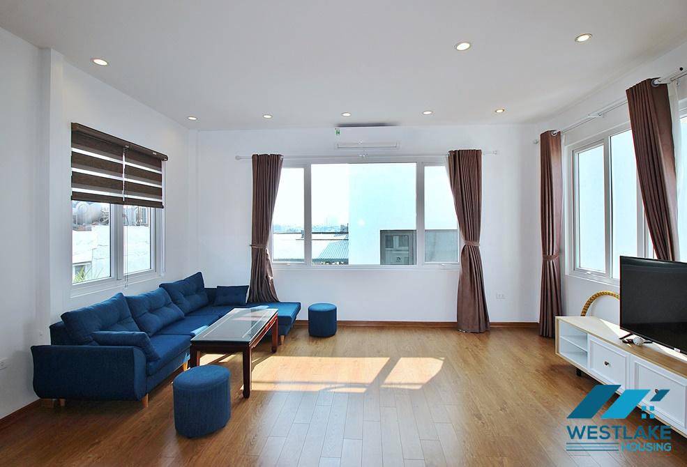 Top floor 1 bedroom apartment in Tu hoa, Tay ho