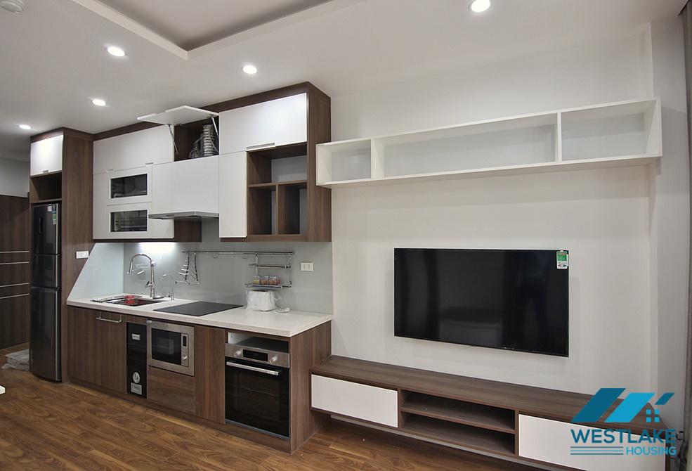 A state-of-the-art and well-organized one-bedroom apt on Tay Ho street, Tay Ho district