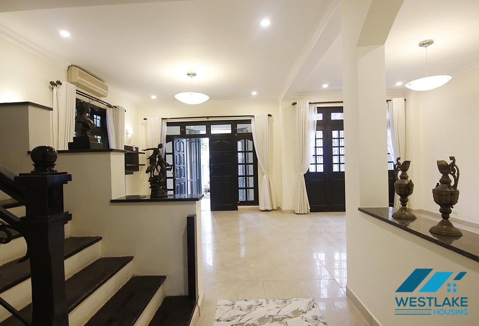 Beautifull house with unfurnitures for rent in D2 Block, Ciputra Ha Noi