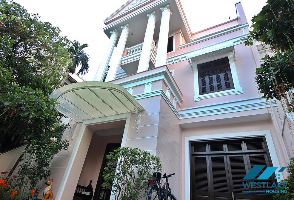 A huge villa for rent in D2 Block Ciputra