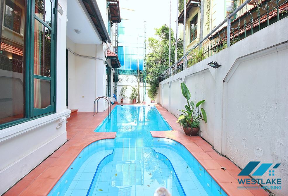 Swimming pool and garden villa with 5 bedroom in To ngoc van, Tay ho