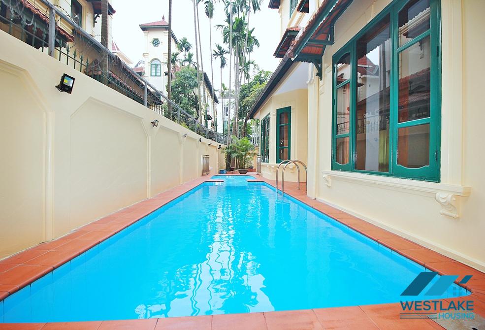 Swimming pool and garden villa with 5 bedroom in To ngoc van, Tay ho