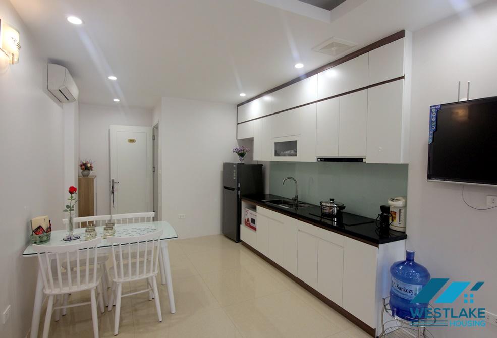 Big balcony 1 bedroom apartment in Dang thai mai, Tay ho