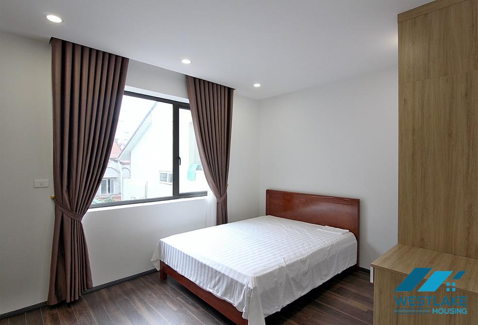 Brand new and morden 2 bedrooms apartment for rent in Tu Hoa st, Tay Ho area.