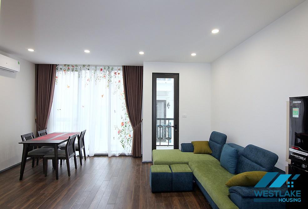 Brand new and morden 2 bedrooms apartment for rent in Tu Hoa st, Tay Ho area.