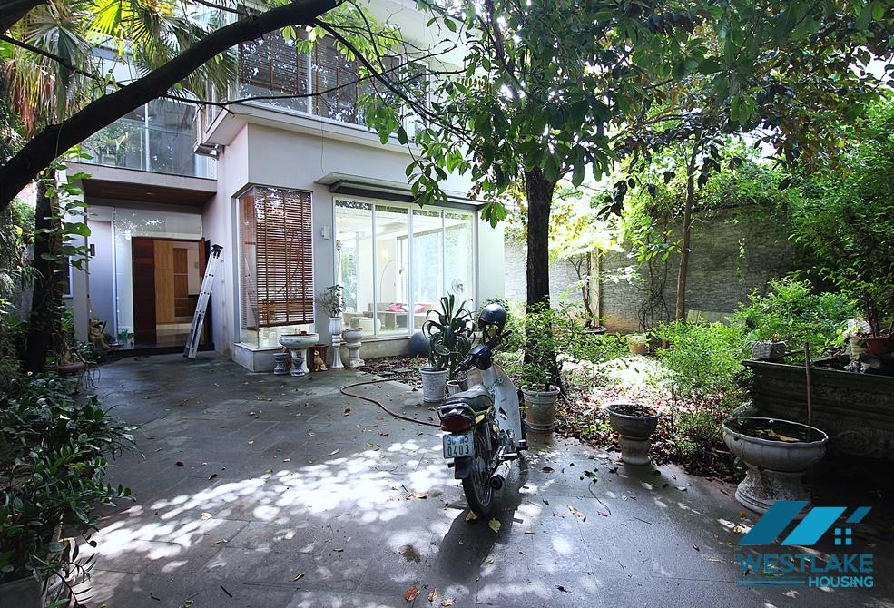 Garden 5 bedrooms house for rent in Au Co st, Tay Ho