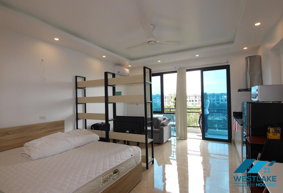 Lake view studio for rent in Trinh cong son, Tay ho