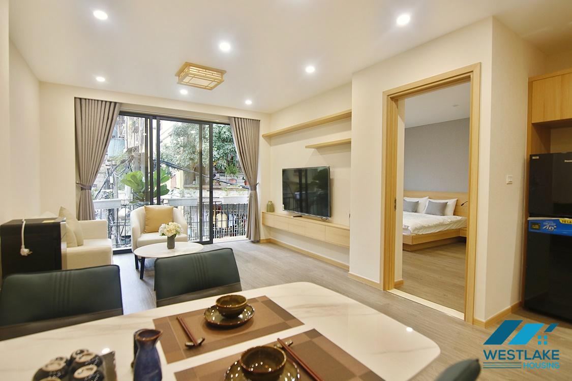 Two bedroom serviced apartment for rent in Nui Truc, Ba Dinh.