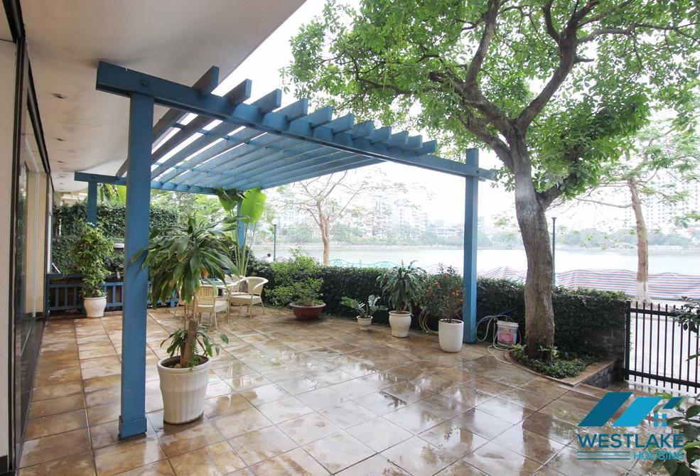 Lakeside serviced apartment with large yard for rent in Tay Ho, Ha Noi