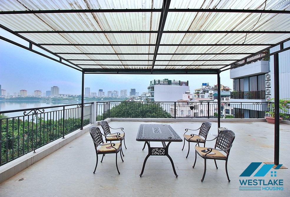 Lake view 3 bedrooms apartment with huge balcony for rent in To Ngoc Van st, Tay Ho