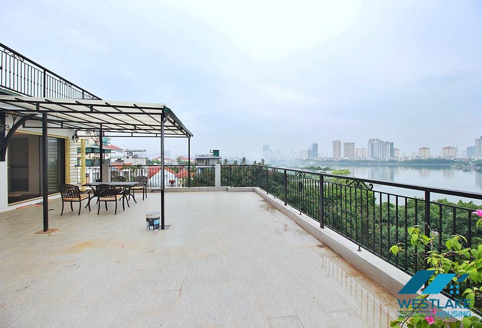 Lake view 3 bedrooms apartment with huge balcony for rent in To Ngoc Van st, Tay Ho