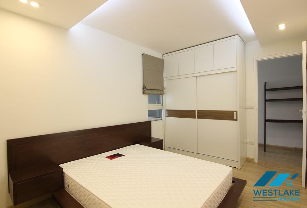 Lakeview and bright, 02 bedrooms apartment for rent in Tay Ho.