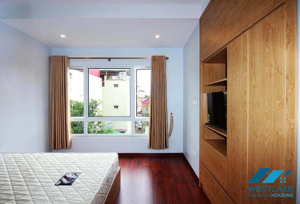 One bedroom apartment for rent in Au Co street, Tay Ho district.