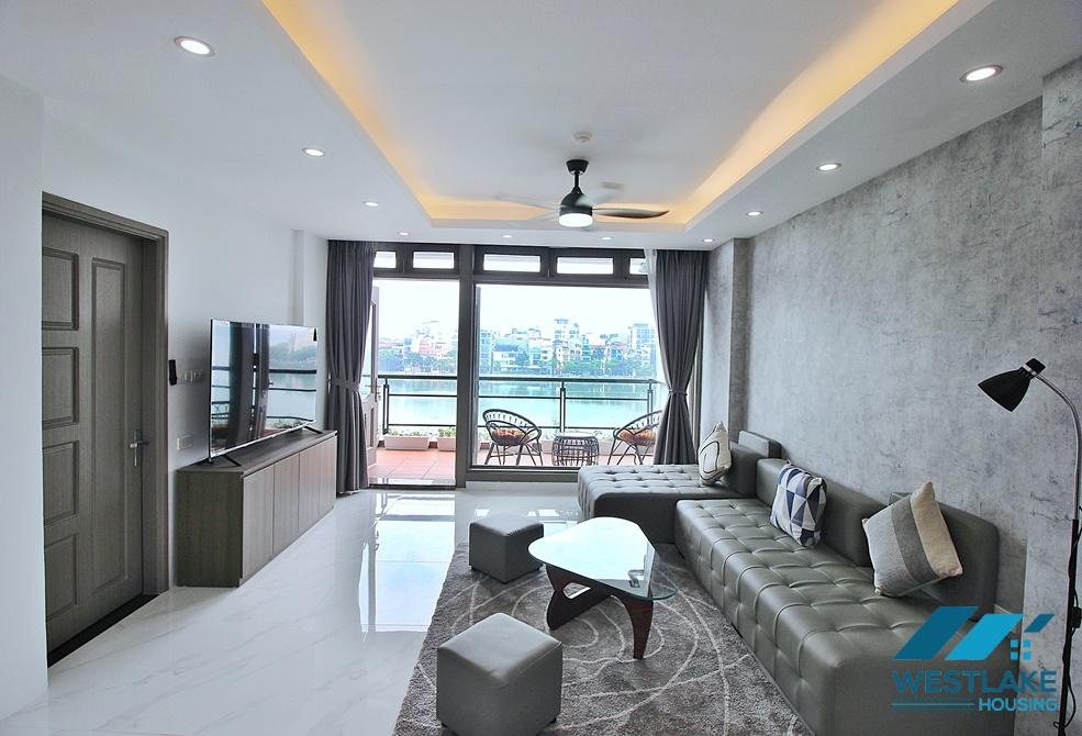 Lake view 02 bedrooms apartment (5th floor) for rent in Quang An st, Tay Ho