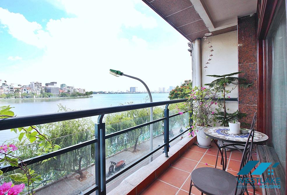 Good quality apartment on the 2nd floor with lake view for rent in Tay Ho District