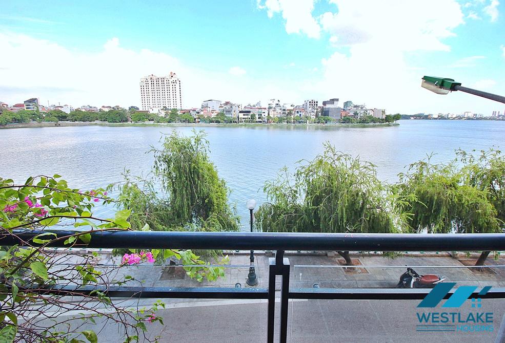 Good quality apartment on the 2nd floor with lake view for rent in Tay Ho District