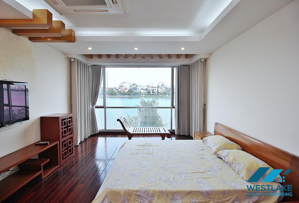 Good quality apartment on the 2nd floor with lake view for rent in Tay Ho District