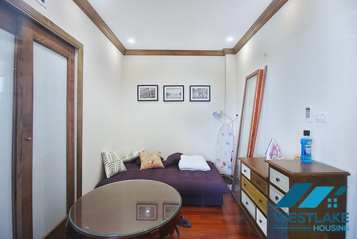 One nice bedroom on the 7th floor for rent in Quang An st, Tay Ho