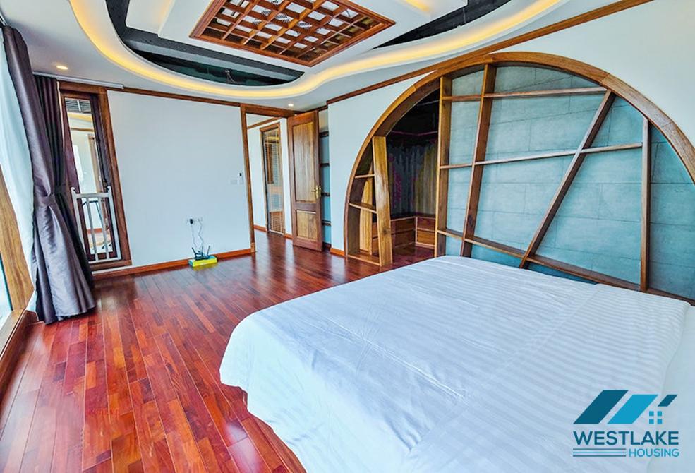 Luxury penhouse with 5 bedrooms for rent in To Ngoc Van st, Tay Ho