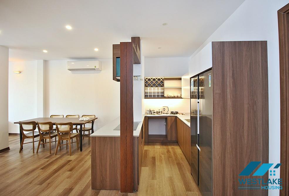 A newly 3 bedroom apartment for rent in Dang thai mai, Tay Ho, HaNoi