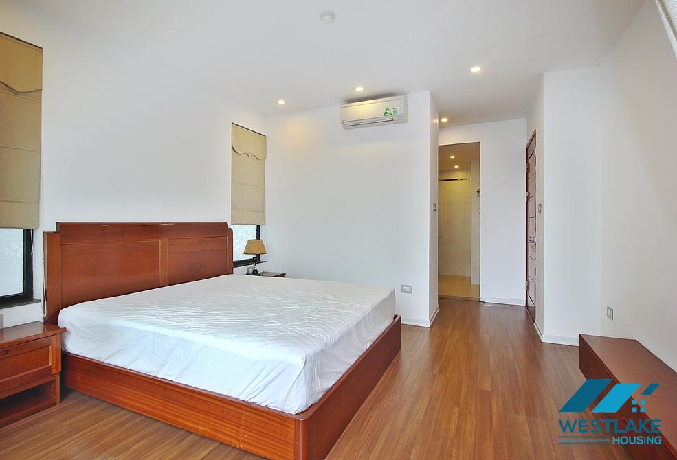 Bright and spacious 4beds apartment for rent in Tay Ho, Ha Noi