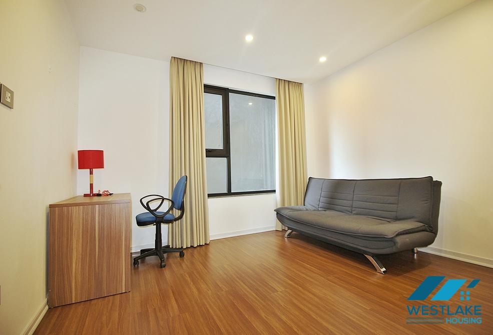 Bright and spacious 4beds apartment for rent in Tay Ho, Ha Noi