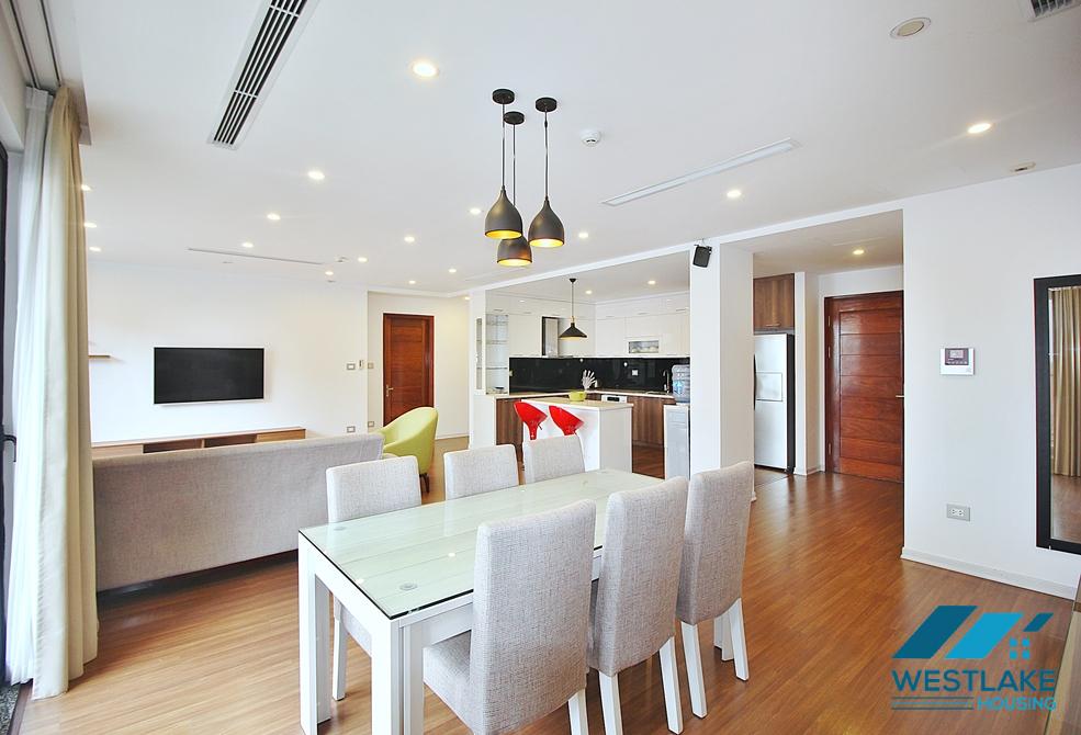 Bright and spacious 4beds apartment for rent in Tay Ho, Ha Noi