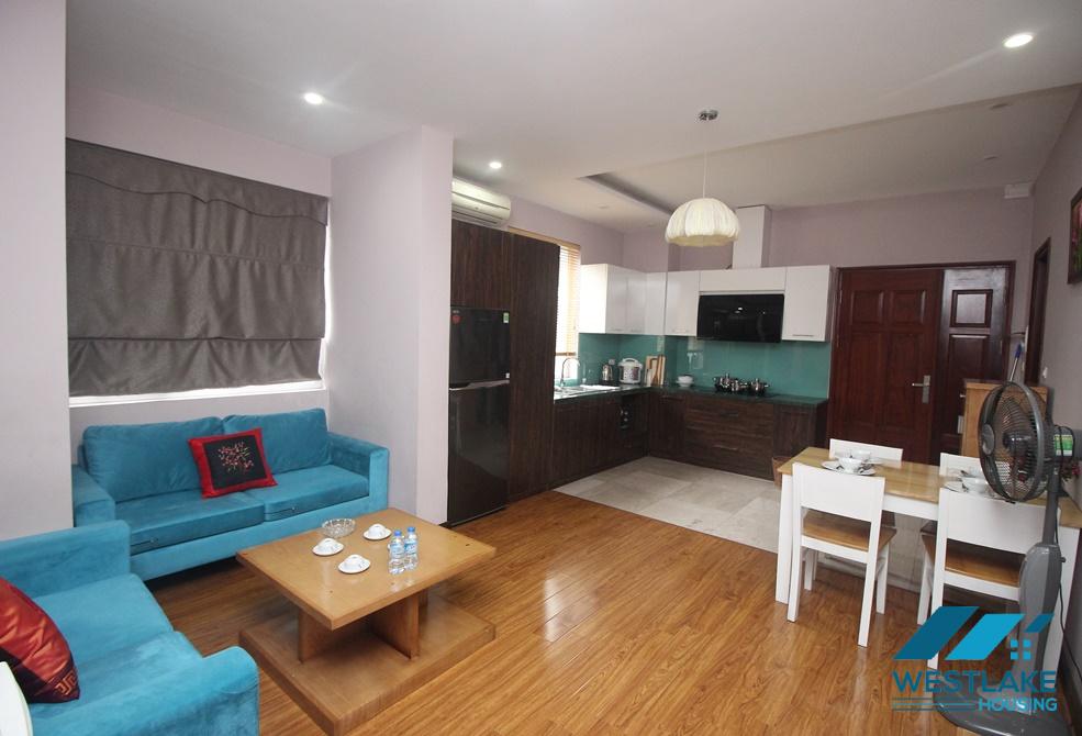 A good 2 bedroom apartment for rent in Au co, Tay ho