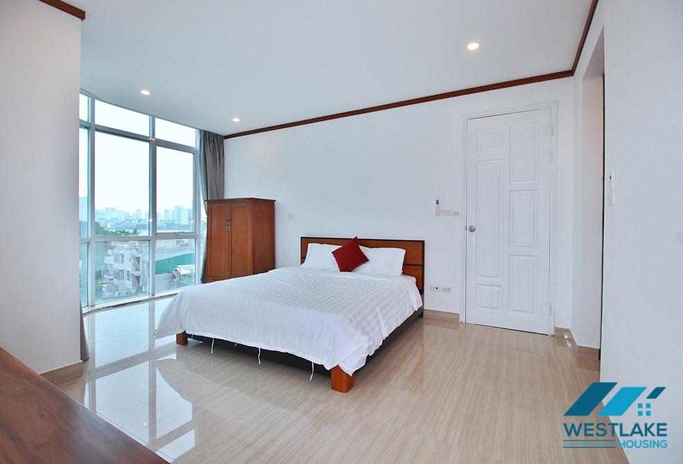 Duplex aprtment on the top floor for rent in To Ngoc Van st, Tay Ho