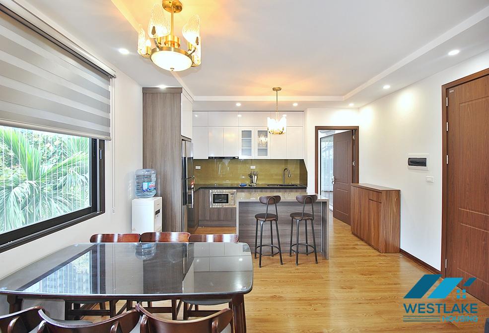 Bright 2 bedrooms apartment for rent in Tay Ho area, Ha Noi