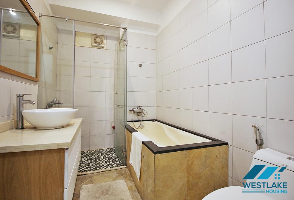 A bright 2 bedroom apartment in Quang an, Tay ho