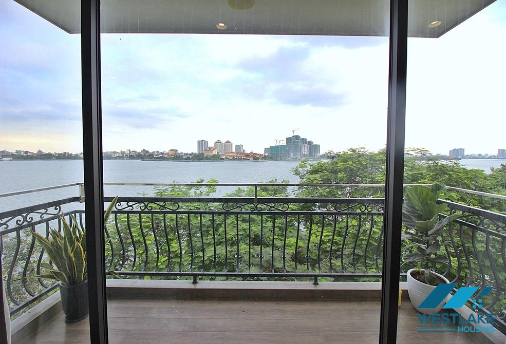 Lake -view with lovely balcony studio for rent on Nhat Chieu