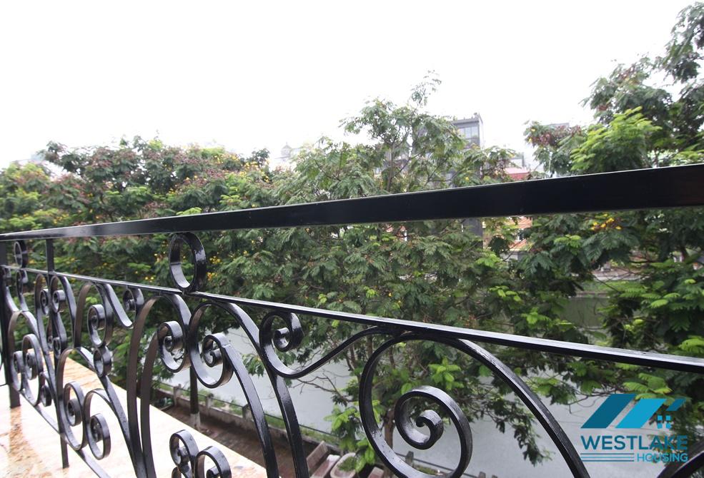 A luxury 1 bedroom apartment for rent on Yen Phu Street