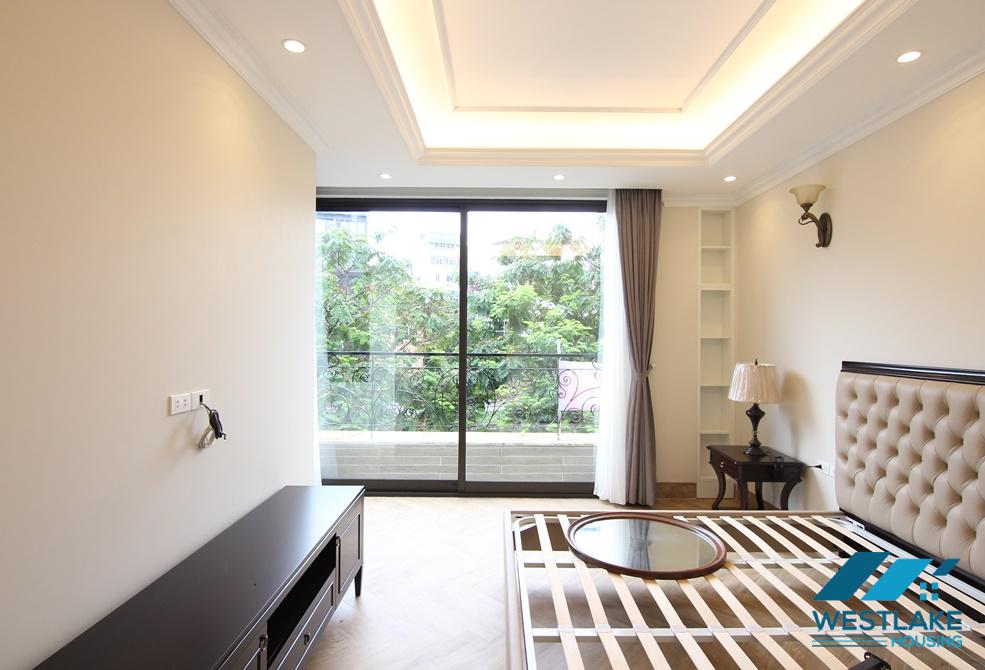 A luxury 1 bedroom apartment for rent on Yen Phu Street