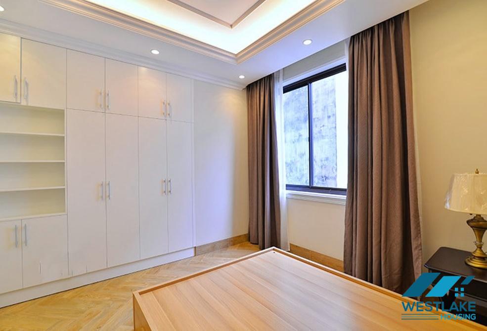 Morden and lake view 2beds apartment for rent in Vu Mien st, Tay Ho