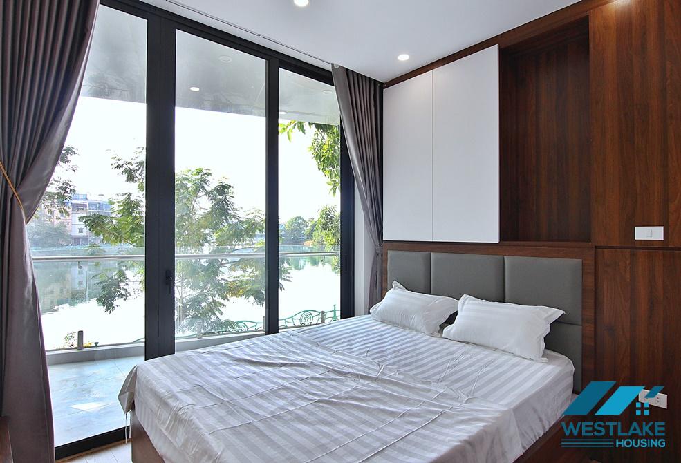 Lake view one bedroom apartment for rent in Yen Hoa street, Tay Ho