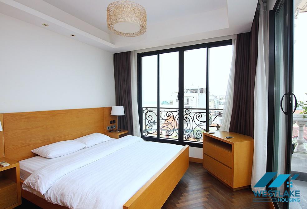 Big balcony 1 bedroom apartment in To ngoc van, Tay ho